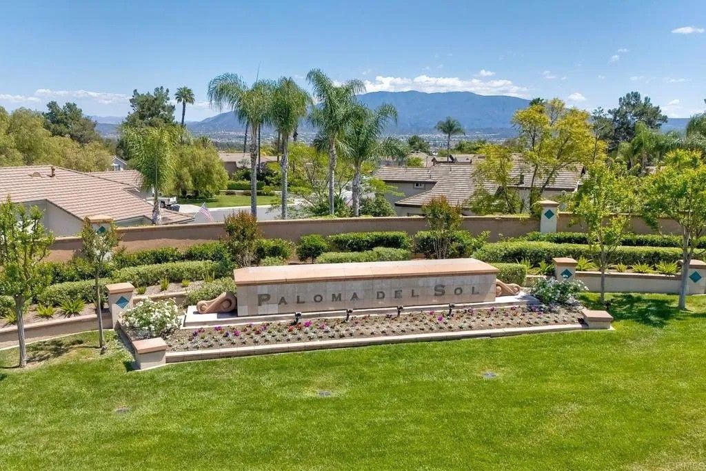 Photo of 43114 Corte Tolosa, Temecula, CA 92592 (MLS # NDP2603659)