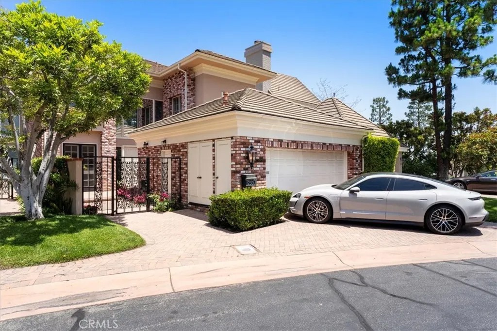 12303 Ridge Circle