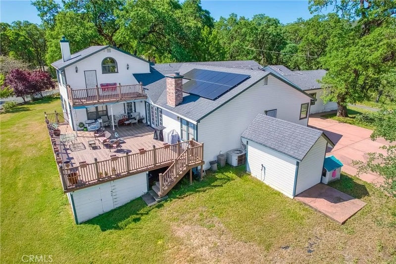 2210 Cedar Hill Way