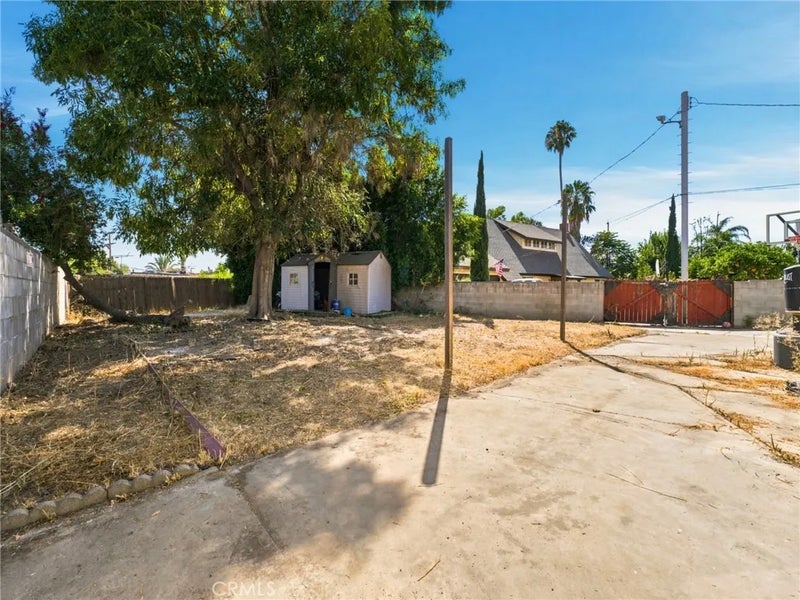 15044 Bahama Street