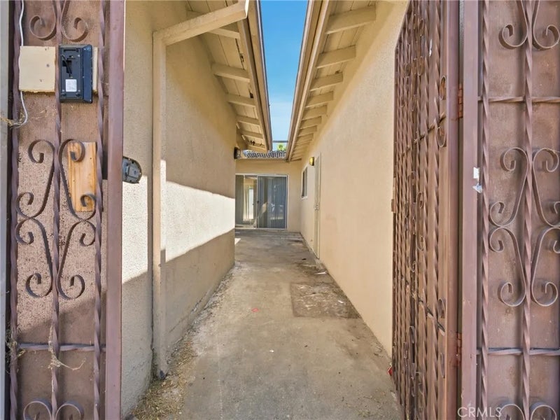 15044 Bahama Street