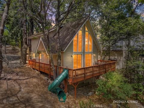 3 beds bed, 2 baths bath property at 26375 Augusta, Lake Arrowhead, CA 92352