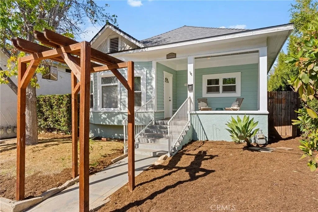 13415 Olive Drive
