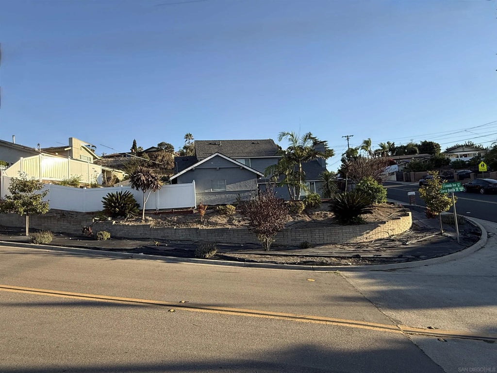 Photo of 3347 S Granada AVE, Spring Valley, CA 91977 (MLS # 260025236)