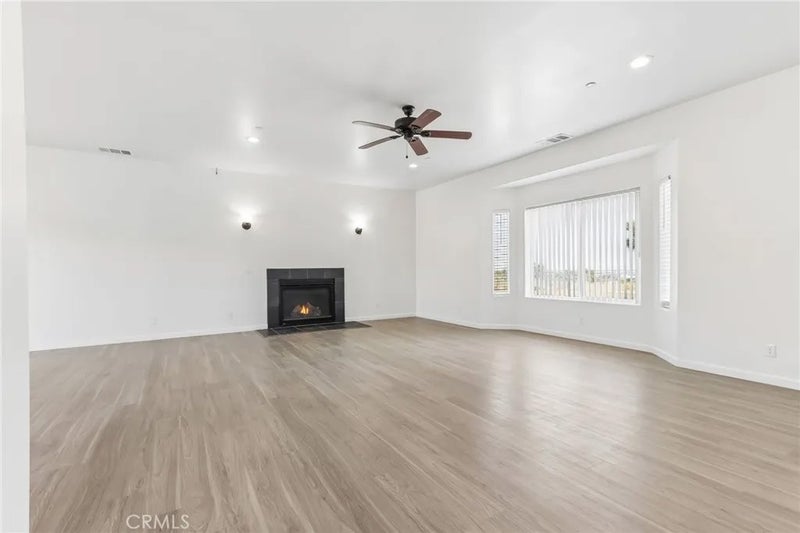 6087 Elsinore Road