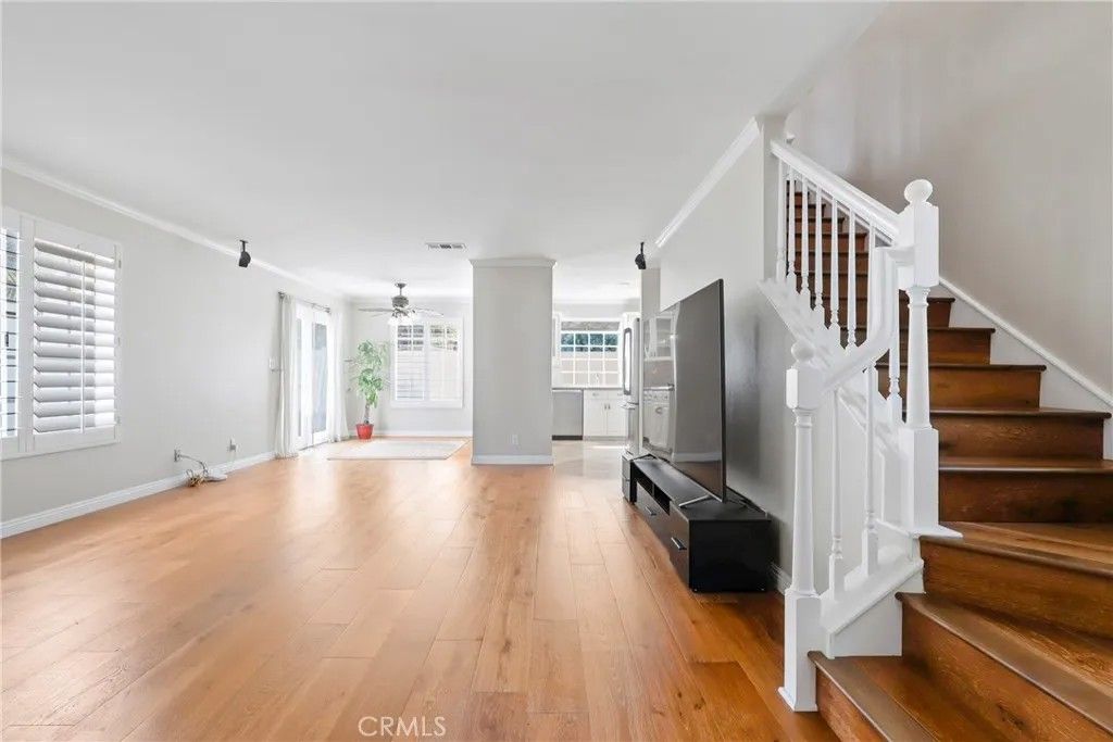 Photo of 3327 California Avenue, Signal Hill, CA 90755 (MLS # SB26051691)