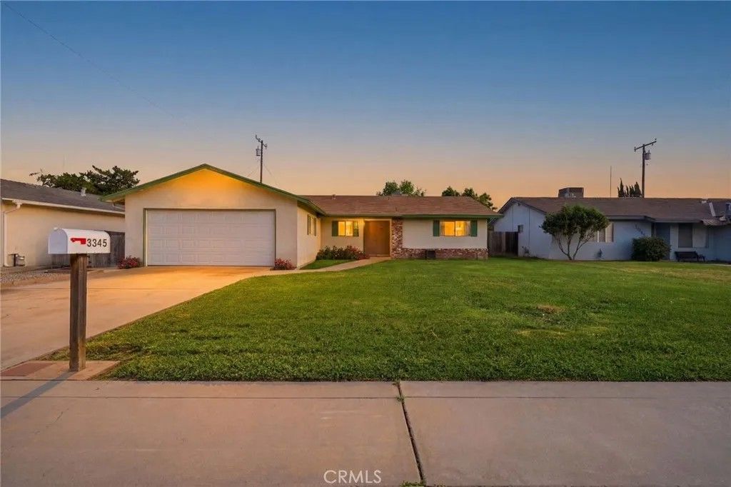 Photo of 3345 W Laurel Ave, Visalia, CA 93277 (MLS # PI26075404)