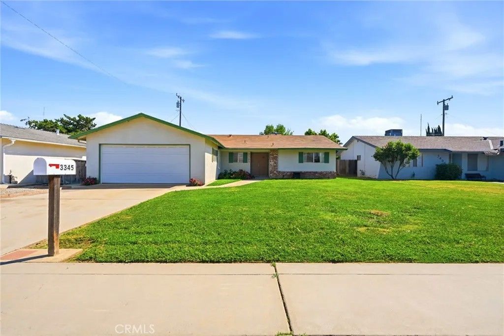 Photo of 3345 W Laurel Ave, Visalia, CA 93277 (MLS # PI26075404)