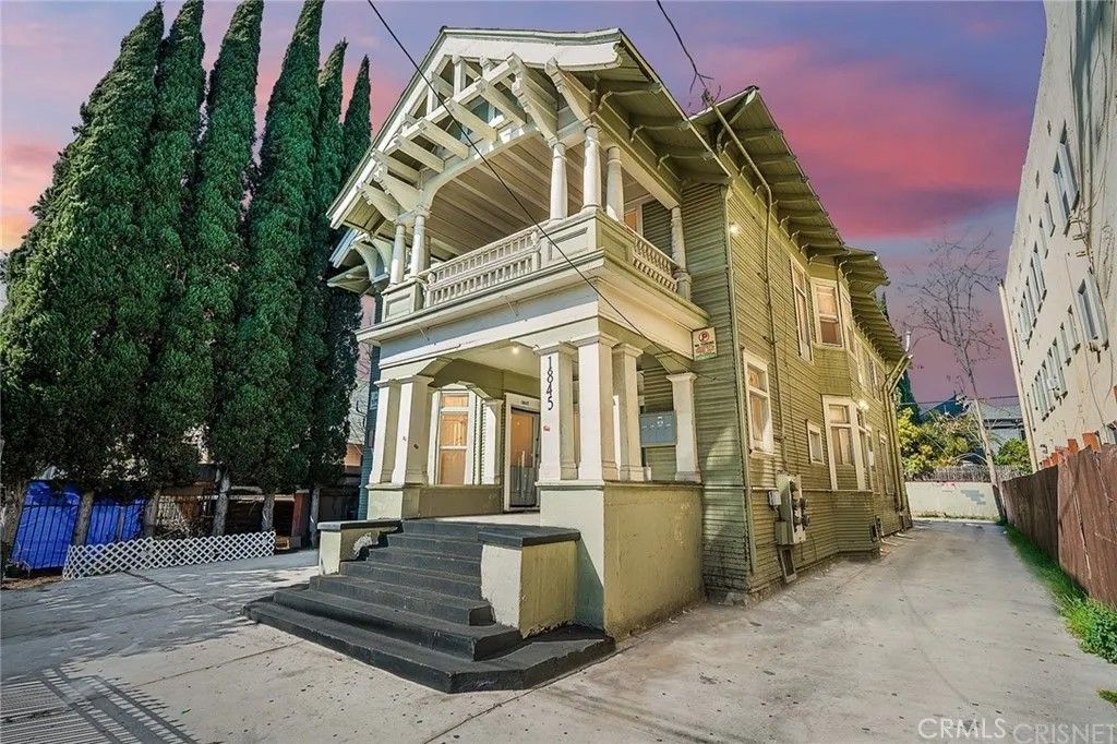 Photo of 1845 W 12th, Los Angeles, CA 90006 (MLS # IN26078404)