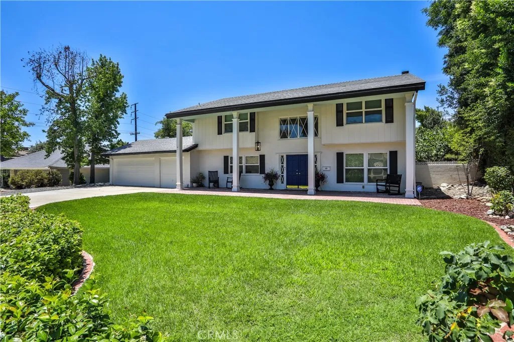 2117 Oxford
