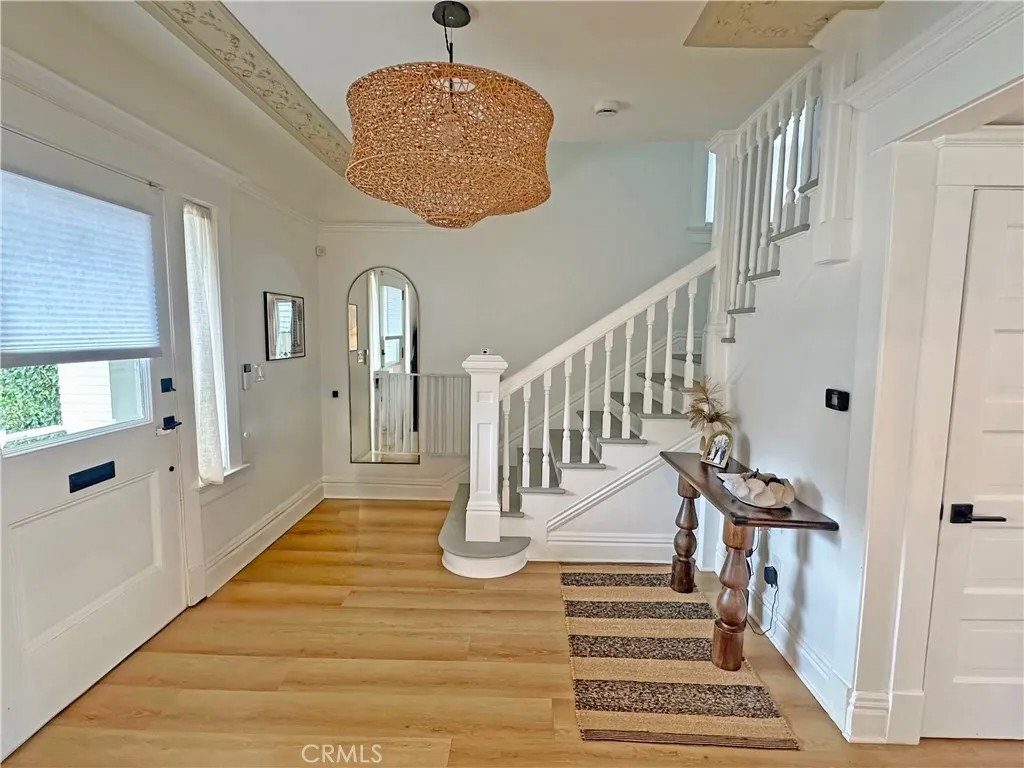 2283 W 25th Street