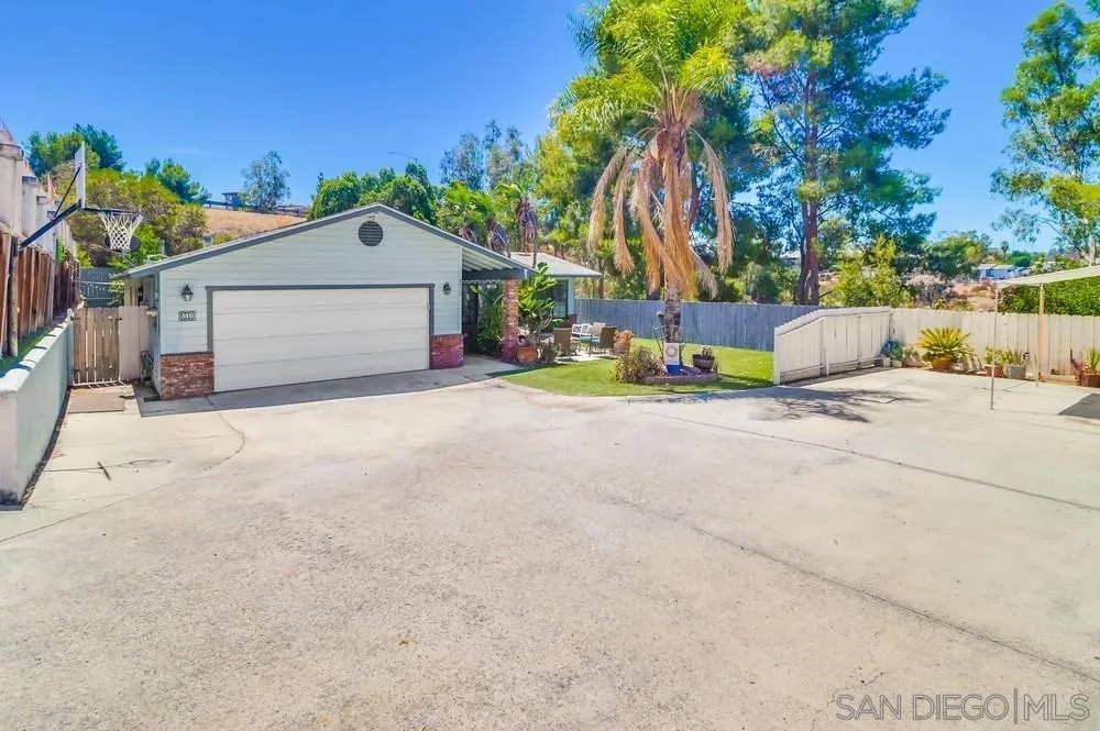 8510 Calle De Buena Fe