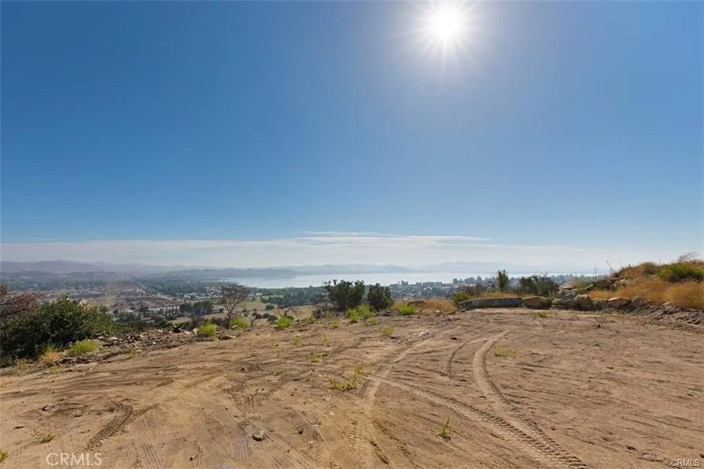 Photo of 30 Lakeview, Lake Elsinore, CA 92530 (MLS # SW25253650)