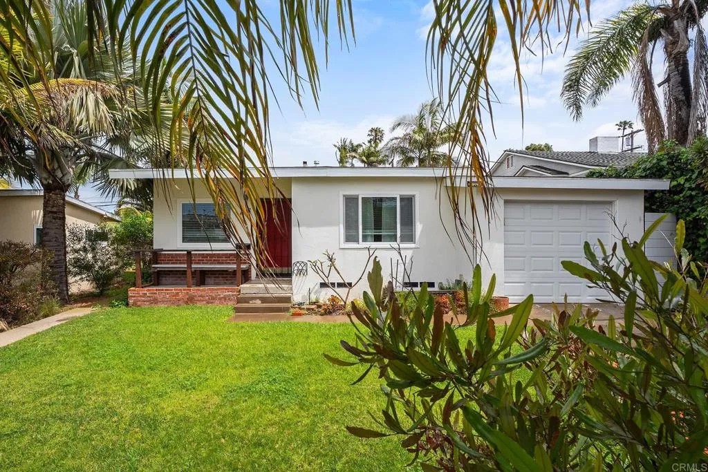 4552 Point Loma Avenue
