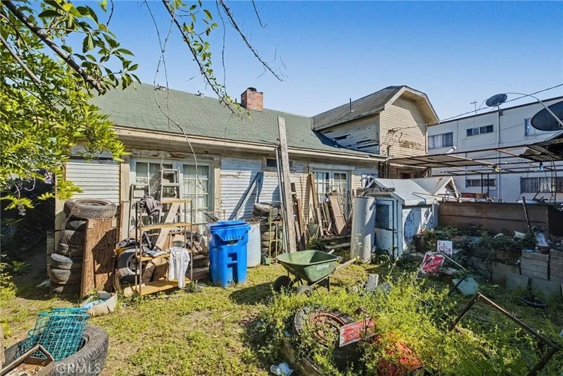 773 N Alexandria Avenue