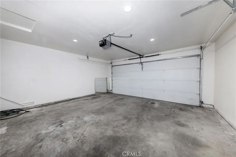 Tiny photo for 555 S Azusa Ave, Azusa, CA 91702 (MLS # CV25253878)