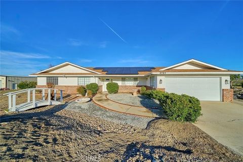 Photo of 9783 Corton Road, Phelan, CA 92371 (MLS # PW26051726)