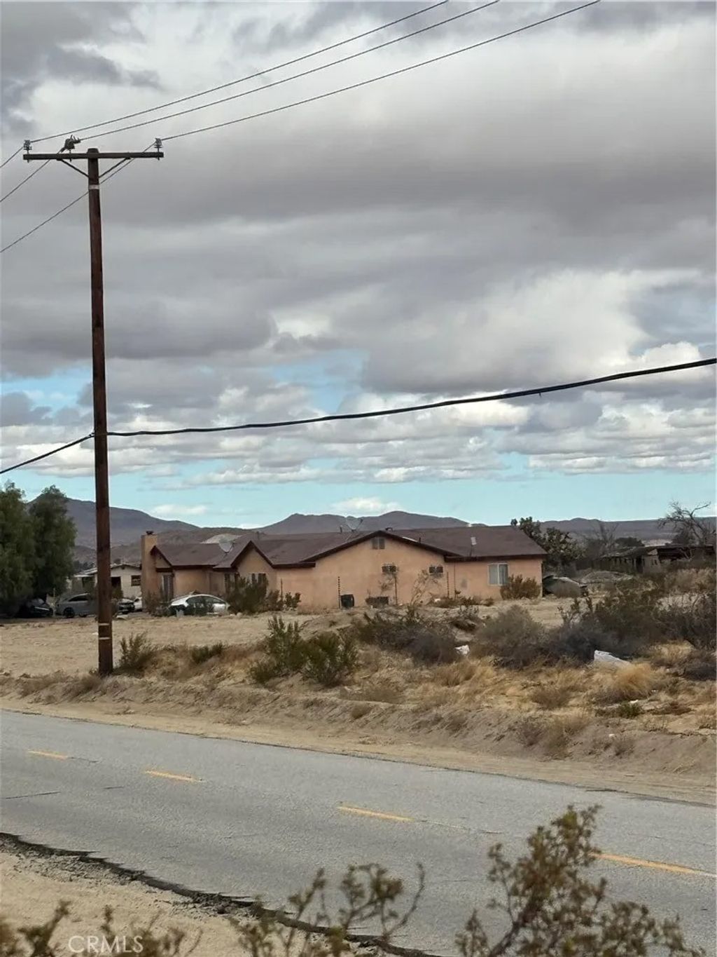 Photo of 165 E Avenue S, Palmdale, CA 93591 (MLS # SR26078486)