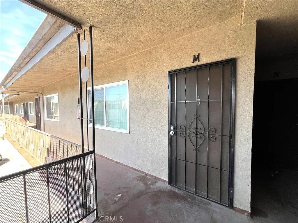 Photo of 4750 W Broadway #M, Hawthorne, CA 90250 (MLS # SB26042570)