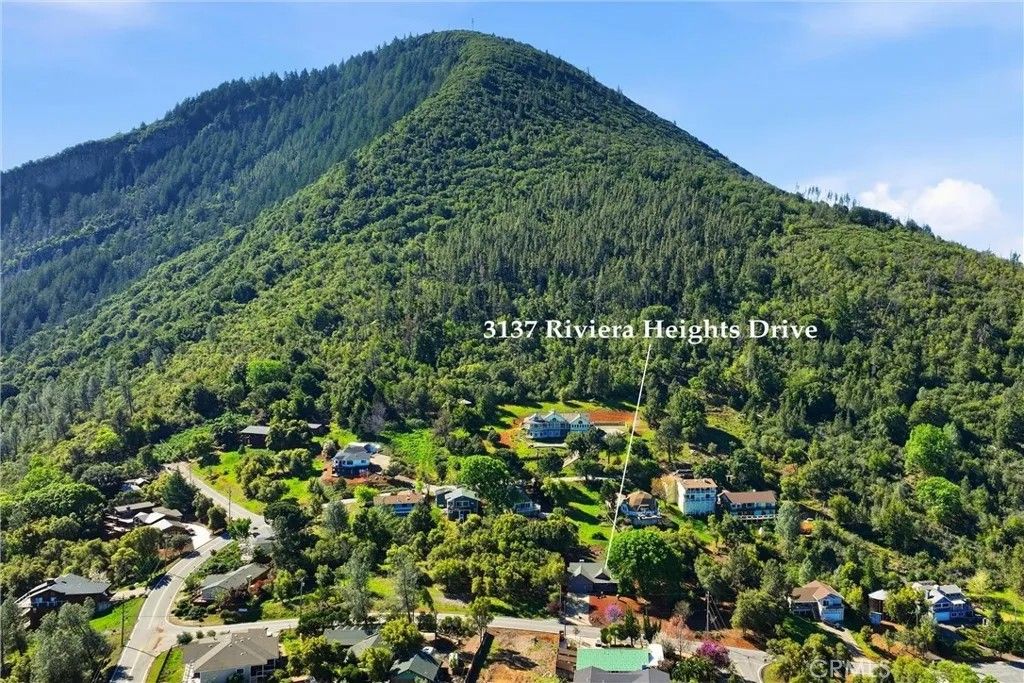 Photo of 3137 Riviera Heights Drive, Kelseyville, CA 95451 (MLS # LC26057622)