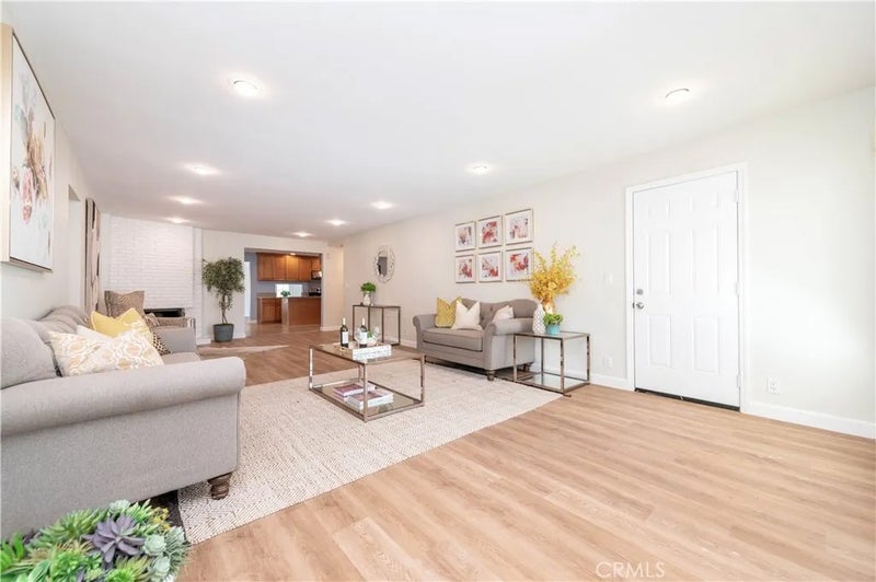 2437 Harmony Hill
