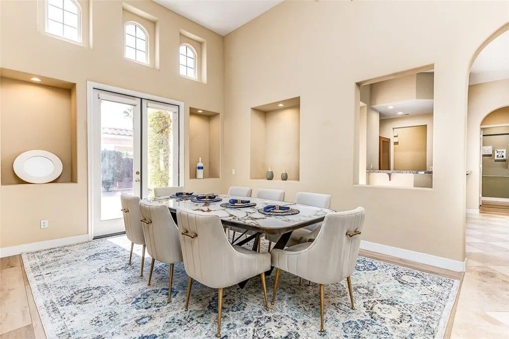 Photo of 17 Oakmont Dr, Rancho Mirage, CA 92270 (MLS # PW26078131)