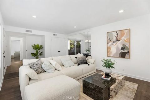 Photo of 1410 Cabrillo Park Drive #E, Santa Ana, CA 92701 (MLS # OC26049111)