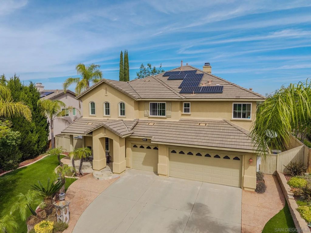 Photo of 10562 Aspen Gln, Escondido, CA 92026 (MLS # 260009090)