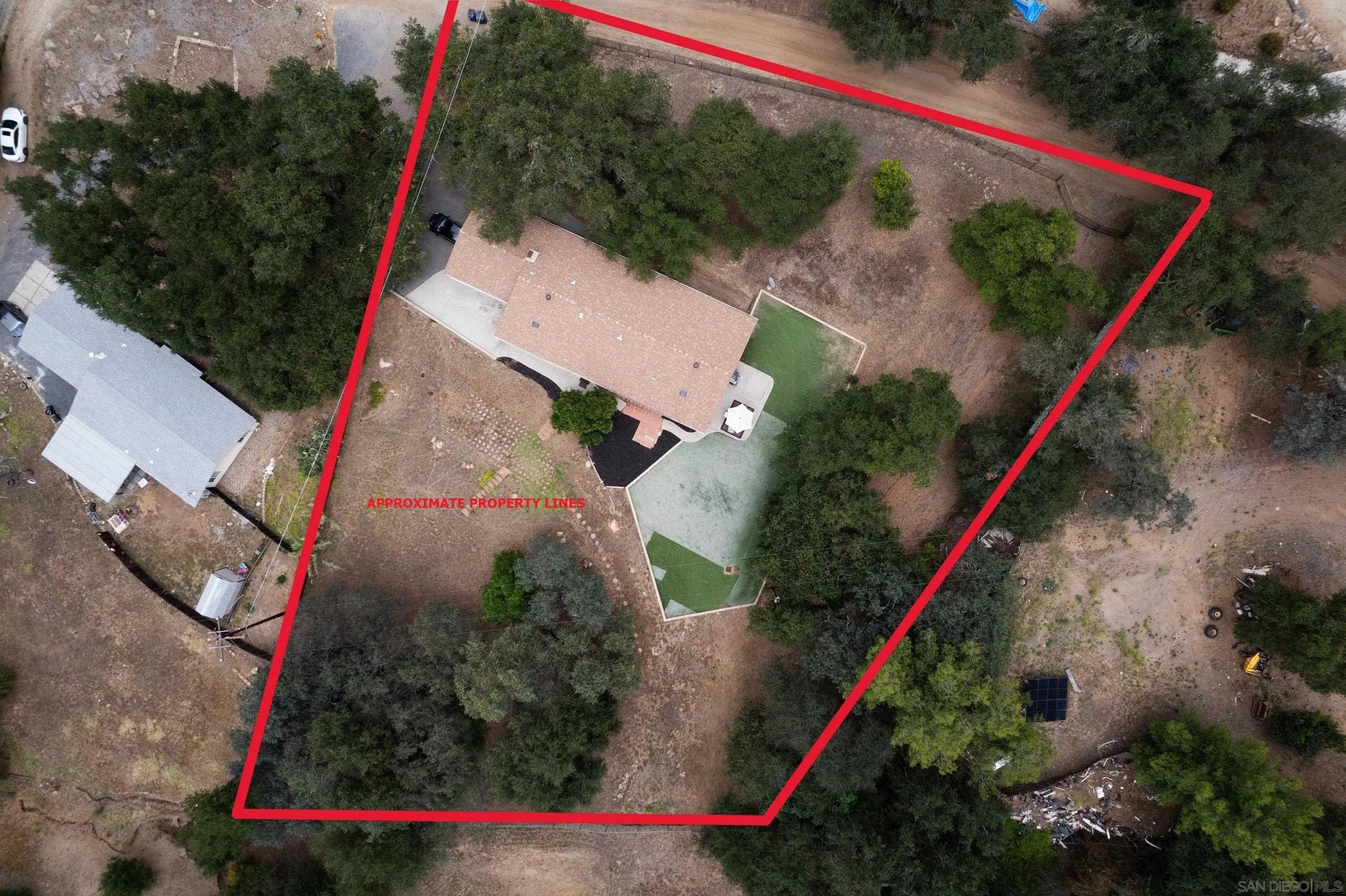 26942 Oakmont Rd