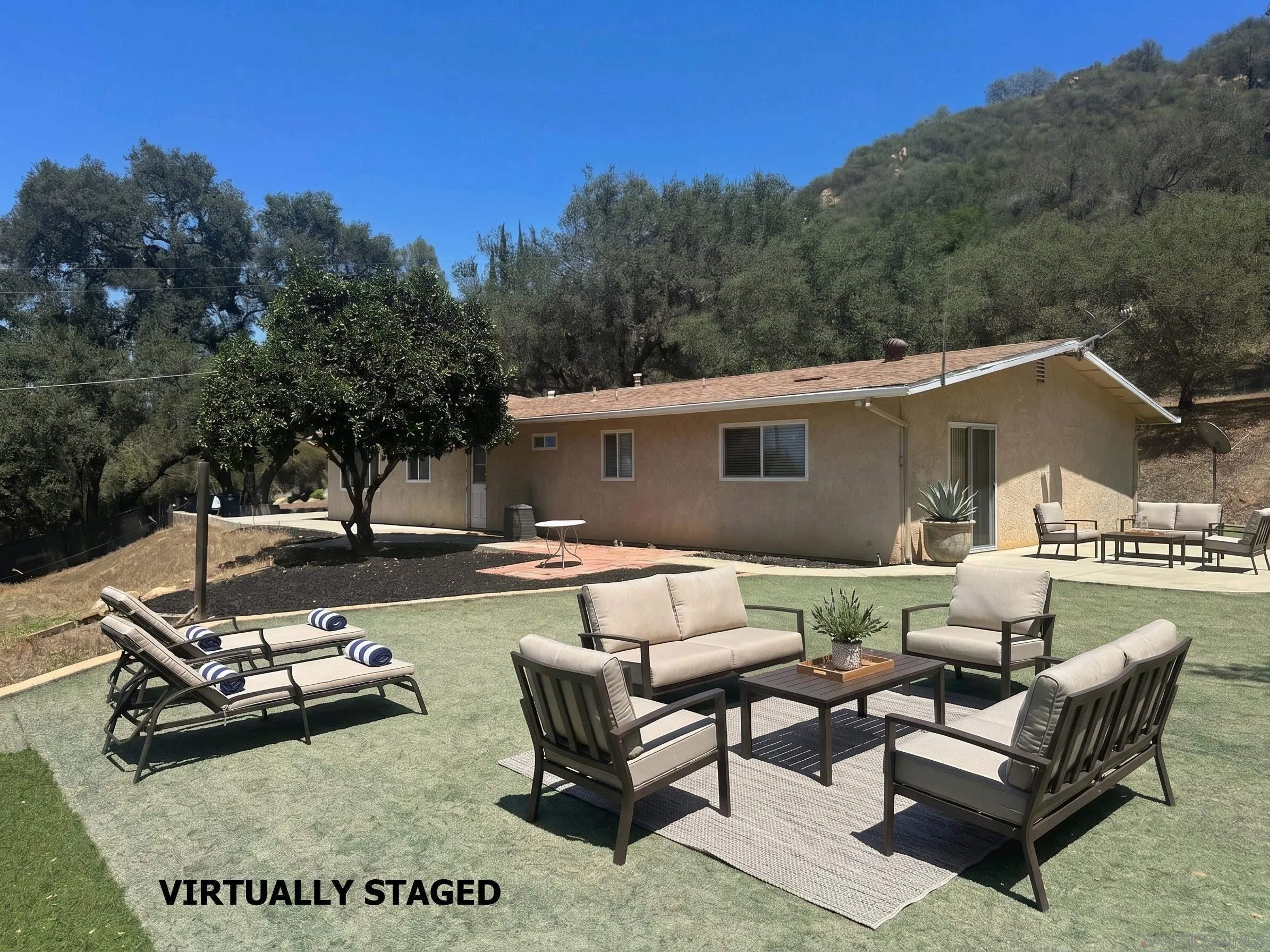 26942 Oakmont Rd