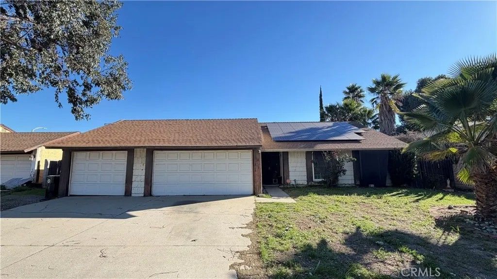 Photo of 1159 N Wisteria Ave, Rialto, CA 92376 (MLS # IG25274224)