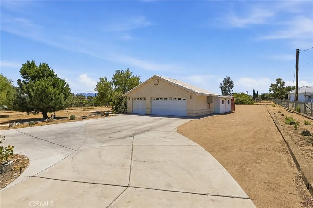 16089 Cactus Street