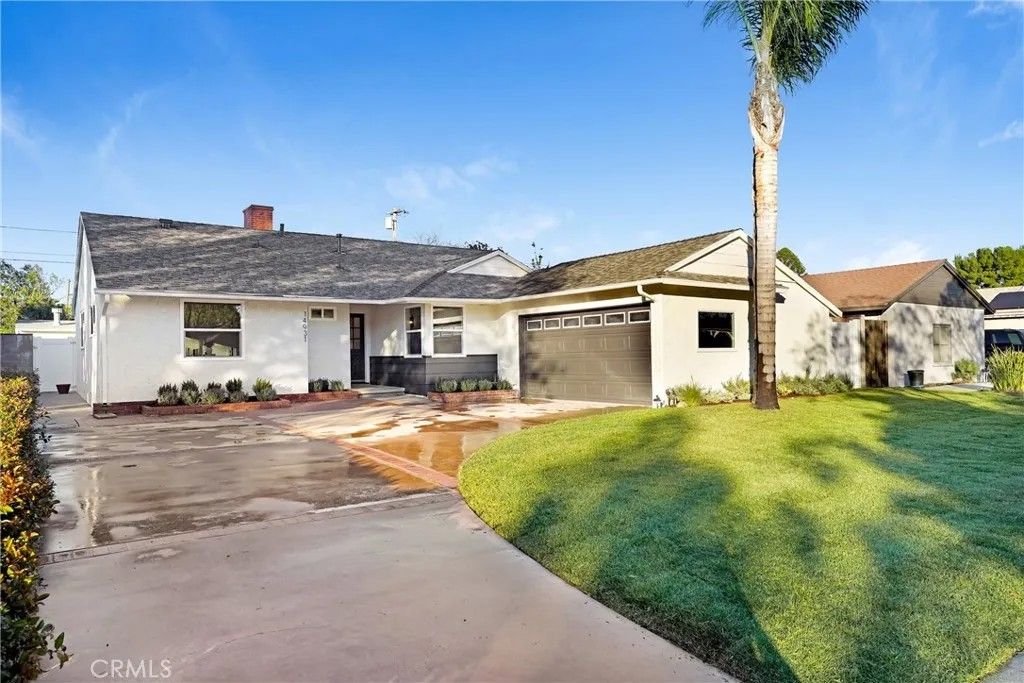 Photo of 14931 Minnehaha, Mission Hills (san Fernando), CA 91345 (MLS # SR26008299)