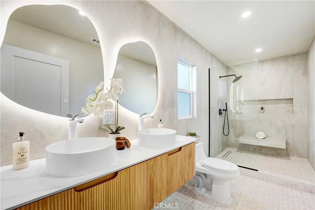 Photo of 14931 Minnehaha, Mission Hills (san Fernando), CA 91345 (MLS # SR26008299)