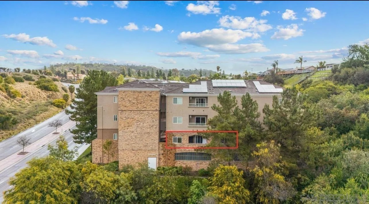7647 Mission Gorge Rd 3