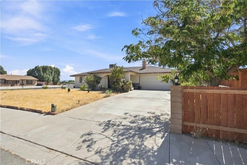 16226 Brookfield