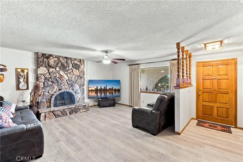 16226 Brookfield