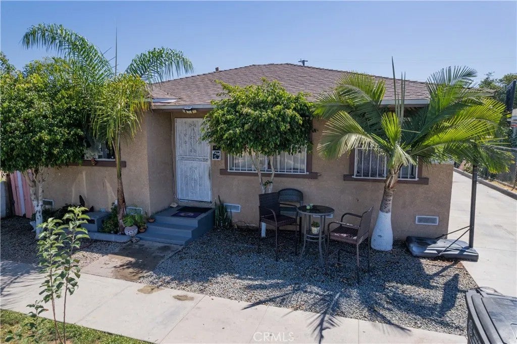 Photo of 6322 Bissell ST, Huntington Park, CA 90255 (MLS # PW26201328)