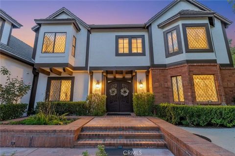 Photo of 25573 Via Paladar, Valencia, CA 91355 (MLS # PW25279714)