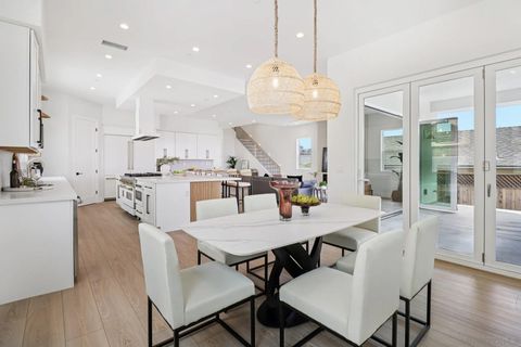 Tiny photo for 1850 Illion St, San Diego, CA 92110 (MLS # 250042192)