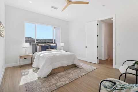 Tiny photo for 1850 Illion St, San Diego, CA 92110 (MLS # 250042192)
