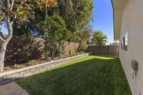 Tiny photo for 1330 N Fig St, Escondido, CA 92026 (MLS # NDP2511407)