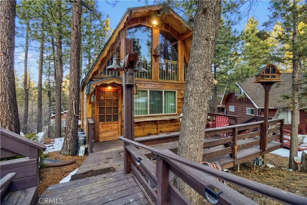 Photo of 612 Kean Way, Big Bear Lake, CA 92314 (MLS # IG26033596)