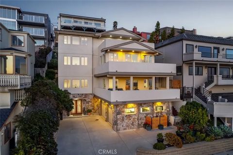 Photo of 2680 Maple Ave, Morro Bay, CA 93442 (MLS # SC25249119) Photo of 2680 Maple Ave, Morro Bay, CA 93442 (MLS # SC25249119)