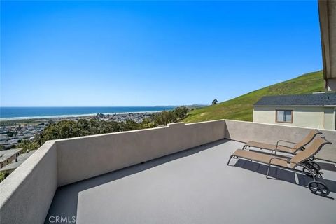 Tiny photo for 2680 Maple Ave, Morro Bay, CA 93442 (MLS # SC25249119)