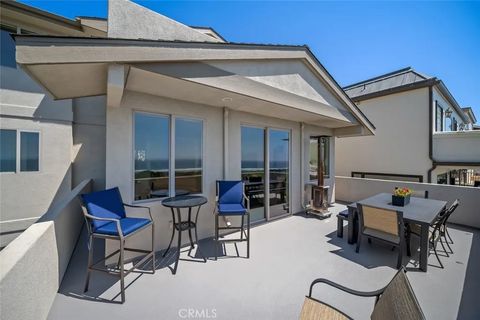 Tiny photo for 2680 Maple Ave, Morro Bay, CA 93442 (MLS # SC25249119)