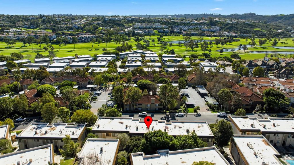 Photo of 2352 Caringa Way #C, Carlsbad, CA 92009 (MLS # 260001300)