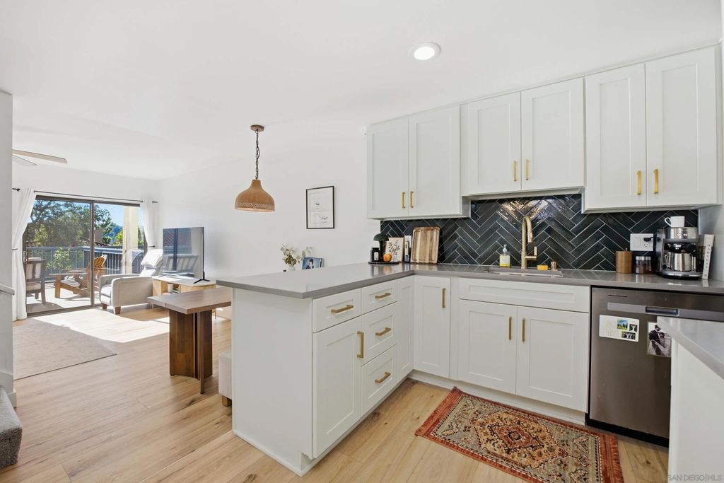 Photo of 2352 Caringa Way #C, Carlsbad, CA 92009 (MLS # 260001300)