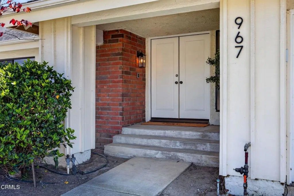 Photo of 967 Greensboro Road, Ventura, CA 93004 (MLS # V1-36016)