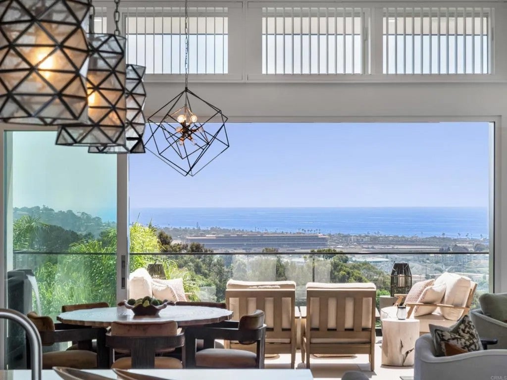 1110 Solana Drive
